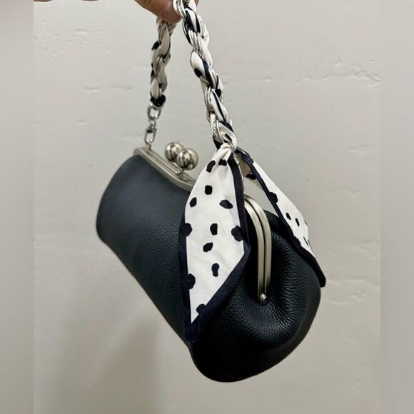 Black Togo Cowhide Leather Handmade Kisslock Baguette Bag With 3 Strap Styles - Picture 12 of 16